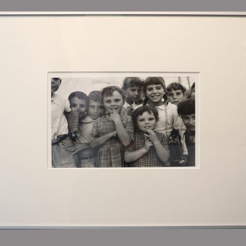FOTOGRAFÍA DE CARLOS PÉREZ SIQUIER. LA CHANCA. DEDICADA Y FIRMADA POR EL ARTISTA. CON MARCO